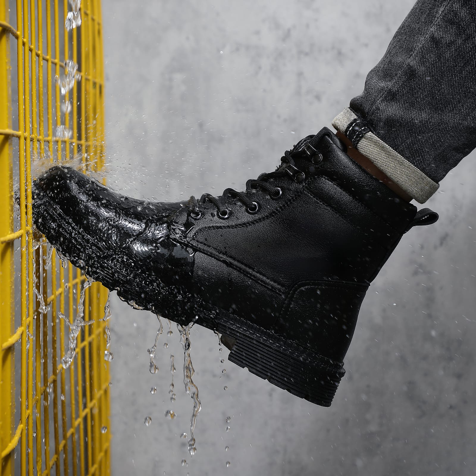 Mens black lace outlet up work boots